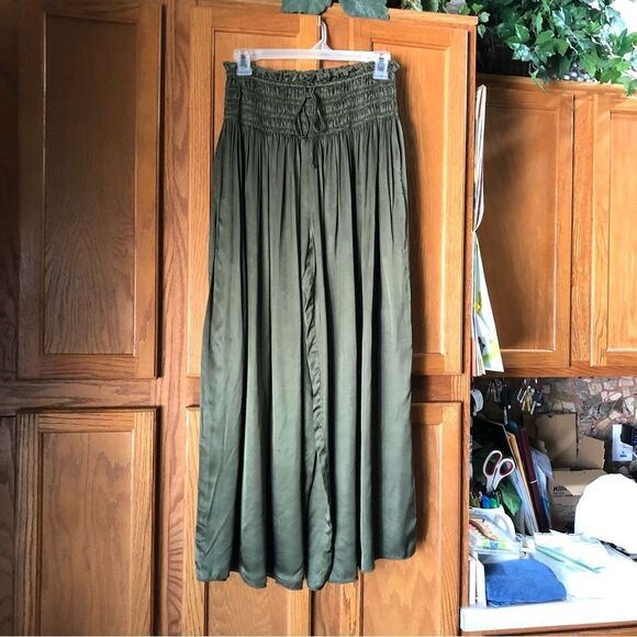 Saint Art High Smocked Waisted Satin Wide Leg Pants - S - Picture 2 of 13
